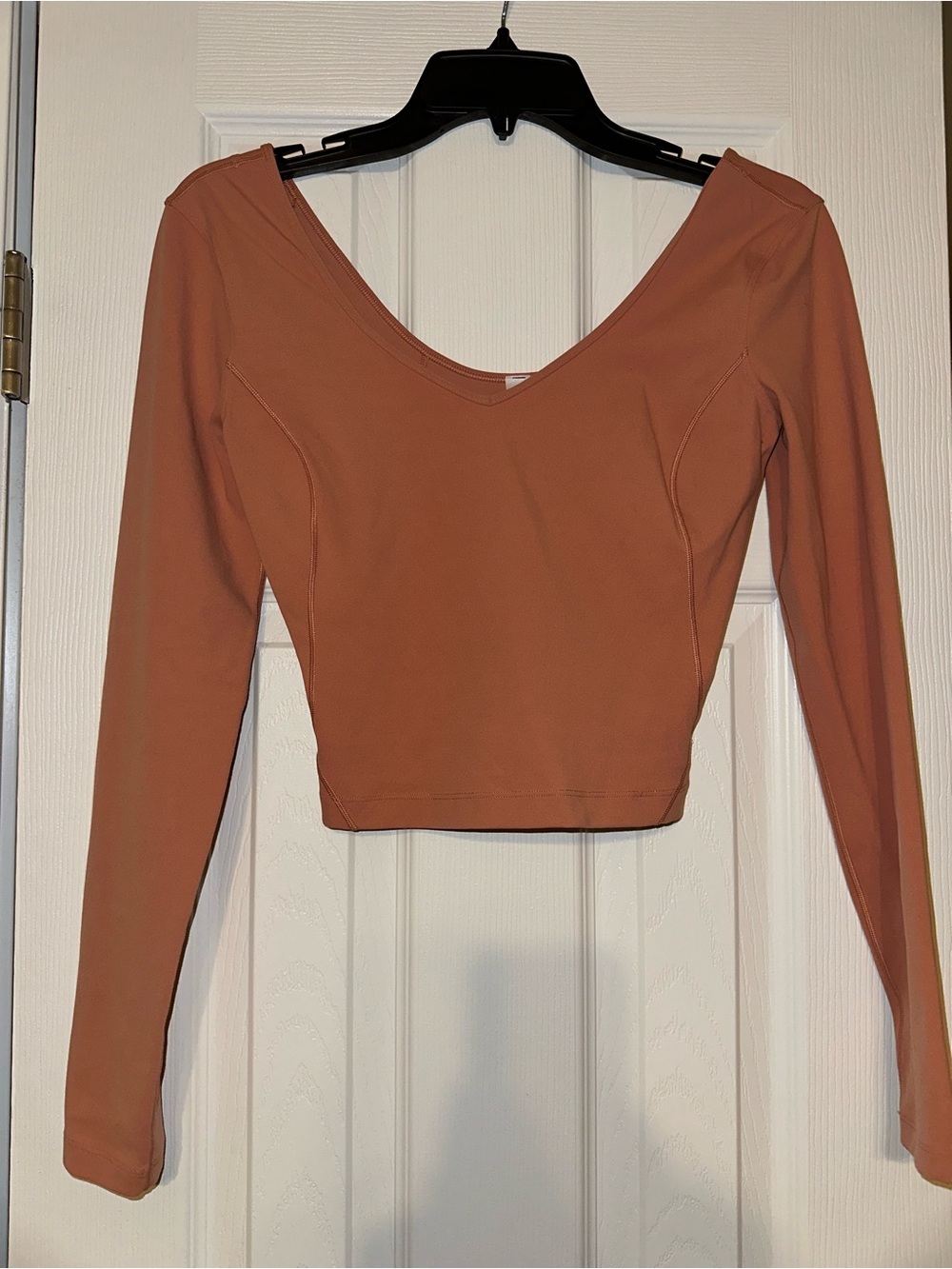 lululemon Long Sleeve V-Neck Cropped Top in Coral